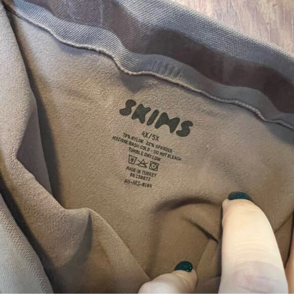 New WO Box Skims Seamless Sculpt Mid Thigh Short Umber 4X/5X - Picture 2 of 3